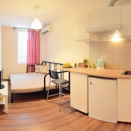 Easyapartments On Panagyurishte Str アパート *
